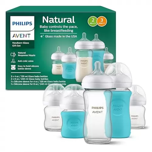Philips Avent Natural Newborn Glass Gift Set, Baby Bottles with Natural Response Nipples, 3X 4oz (Slow Flow, Flow 2) and 2X 8oz (Medium Flow, Flow 3), 2X Silicone Sleeves, SCD858/01