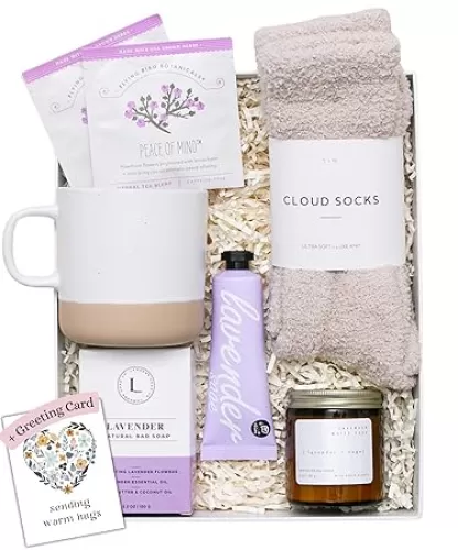 Unboxme Lavender Spa Gift Set - Relaxation Gifts for Women with Candle & Bath Bombs - Perfect Self-Care Gift for Women, Birthdays, Christmas, Get Well Soon, or Valentine