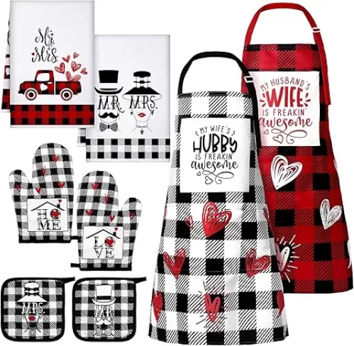 Xtinmee Mr and Mrs Aprons for Couples Bridal Shower Gifts Towel Oven Mitt Pot Holder Wedding Kitchen