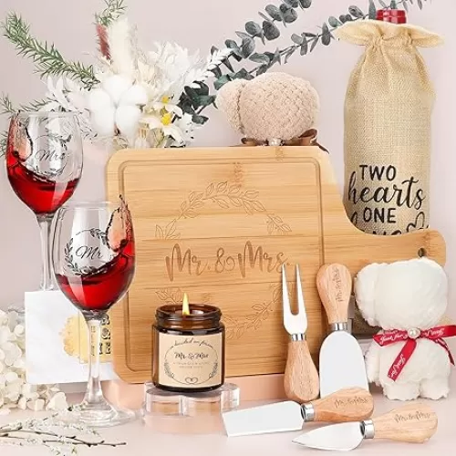 Wedding Gifts for Couples 2025, Bride Gifts, Newlywed Mr and Mrs Present, Bamboo Serving Board Candle Basket for Husband Wife