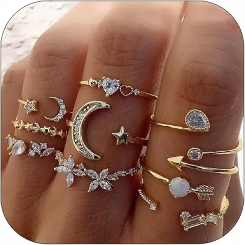Gold Stackable Rings for Women Teen Girl Gifts Trendy Stuff Simple Star Moon Heart Knuckle Ring Set Boho Cute Stuff Gold Ring Pack Jewelry Birthday Christmas Gifts 2025 Stocking Stuffers