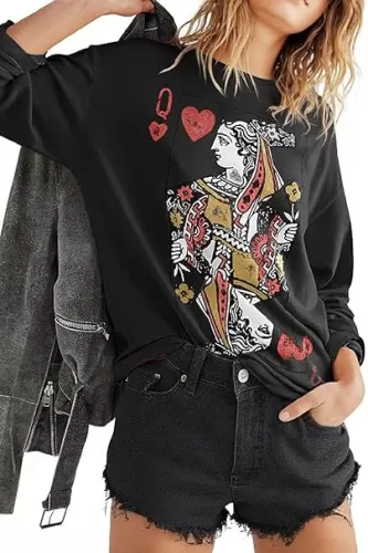 Fazortev Womens Crewneck Graphic Sweatshirts Queen Of Hearts Long Sleeve Shirts Cute Loose Fit Casual Pullover Tops
