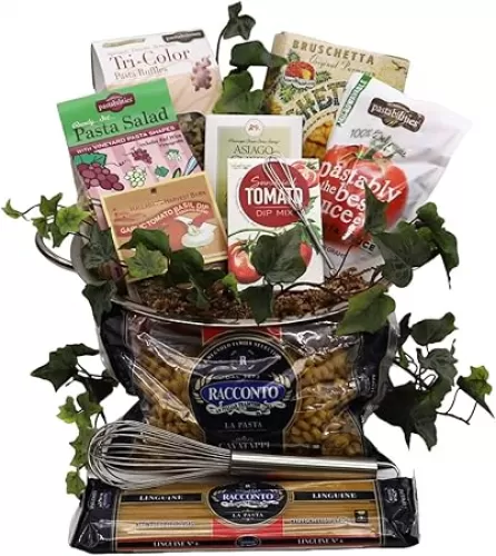 Gift Basket Village: Italian Pasta Gift Basket with Linguine, Tri-Colored Pasta, Sauces, Bruschetta, Dips, and More - Gourmet Cooking and Mediterranean Food Gift Set - Taste of Italy Large Basket