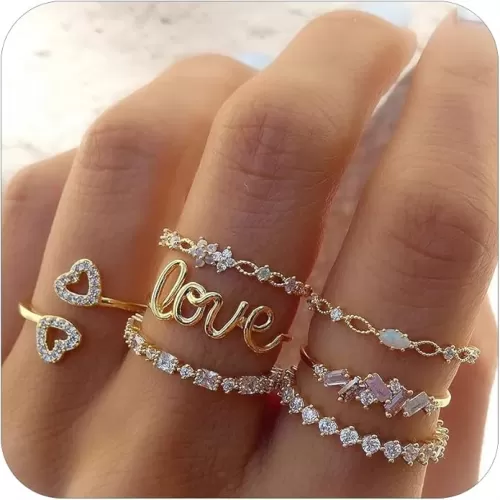 Gold Stackable Rings for Women Teen Girl Gifts Trendy Stuff Simple Star Moon Heart Knuckle Ring Set Boho Cute Stuff Gold Ring Pack Jewelry Birthday Christmas Gifts 2025 Stocking Stuffers
