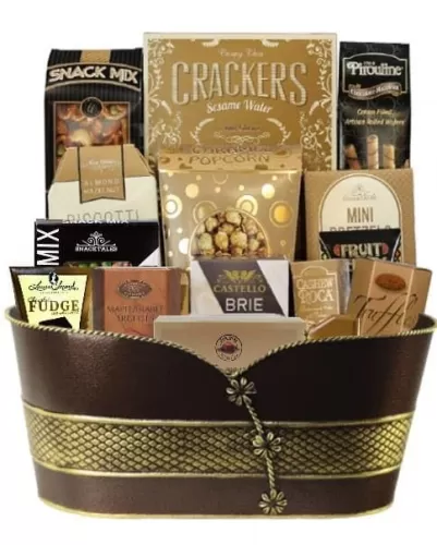 Supreme Deluxe Gourmet Snack Gift Basket - Includes Mini Pretzels, Snack Mix, Caramel Popcorn, Fudge, Fruit Jellies, and More